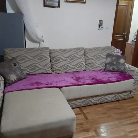 Cici Apartment *